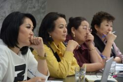 БАЛА БАКЧАЛАРДЫН 4500 ТАРБИЯЧЫСЫ ОКУТУУДАН ӨТӨТ