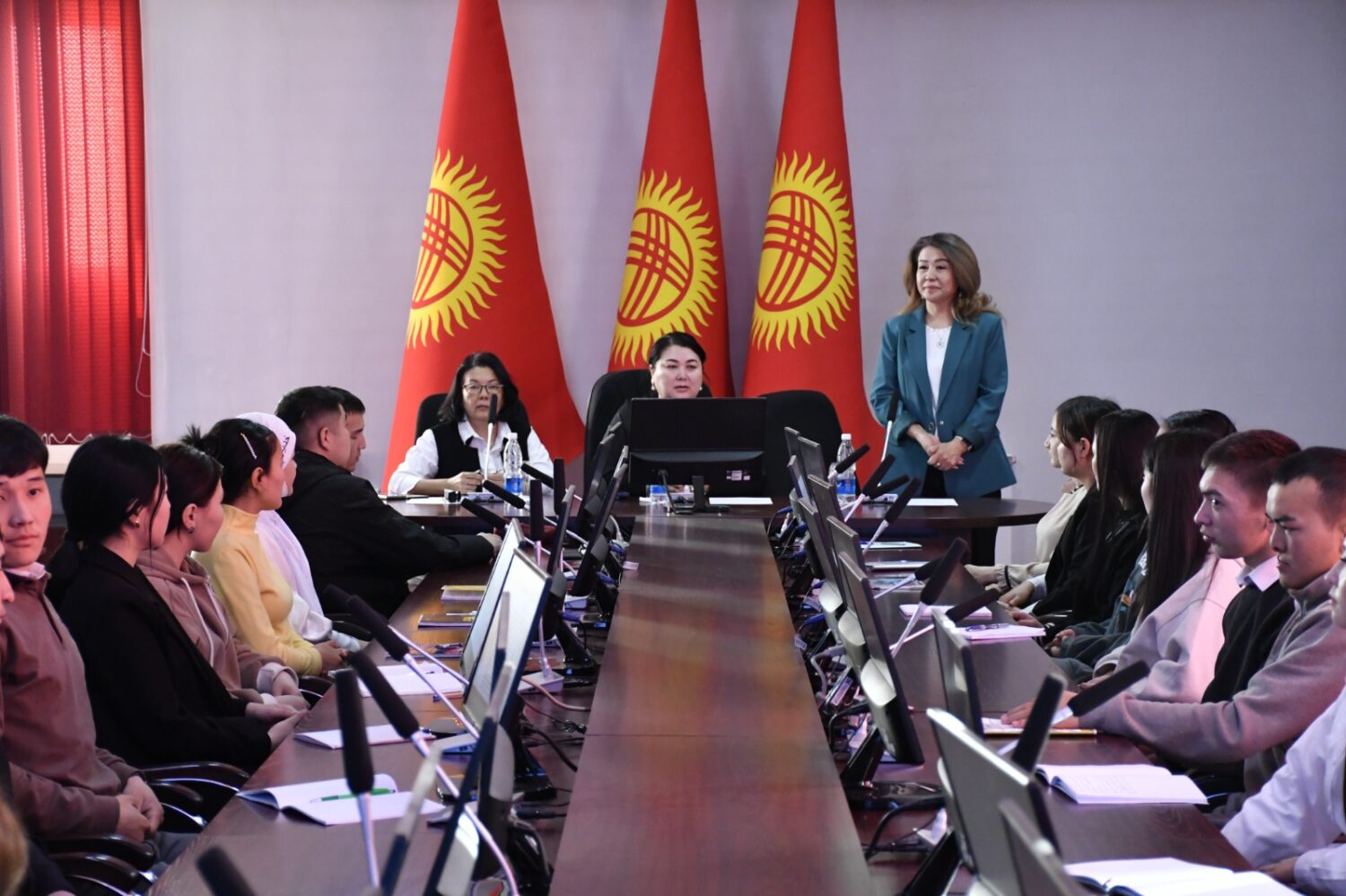 ФИНАНСЫЛЫК САБАТТУУЛУКТУ ЖОГОРУЛАТУУ ТРЕНИНГИ