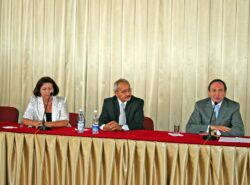 БЫТЬ СВЕТЛЫМ ЛУЧОМ ДЛЯ ВСЕХ