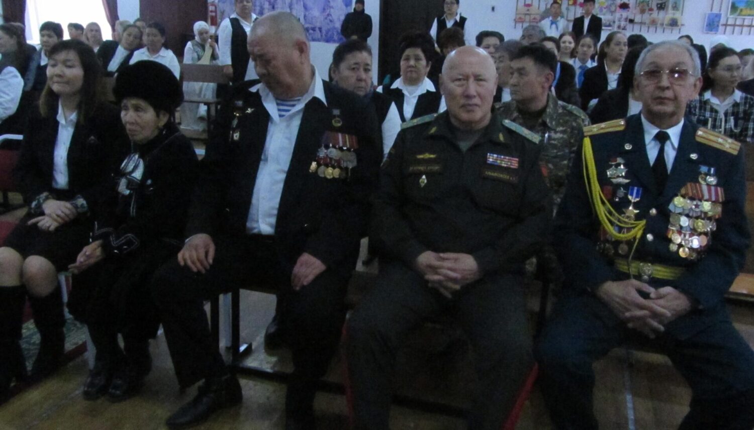 ПОМНИМ И ЧТИМ