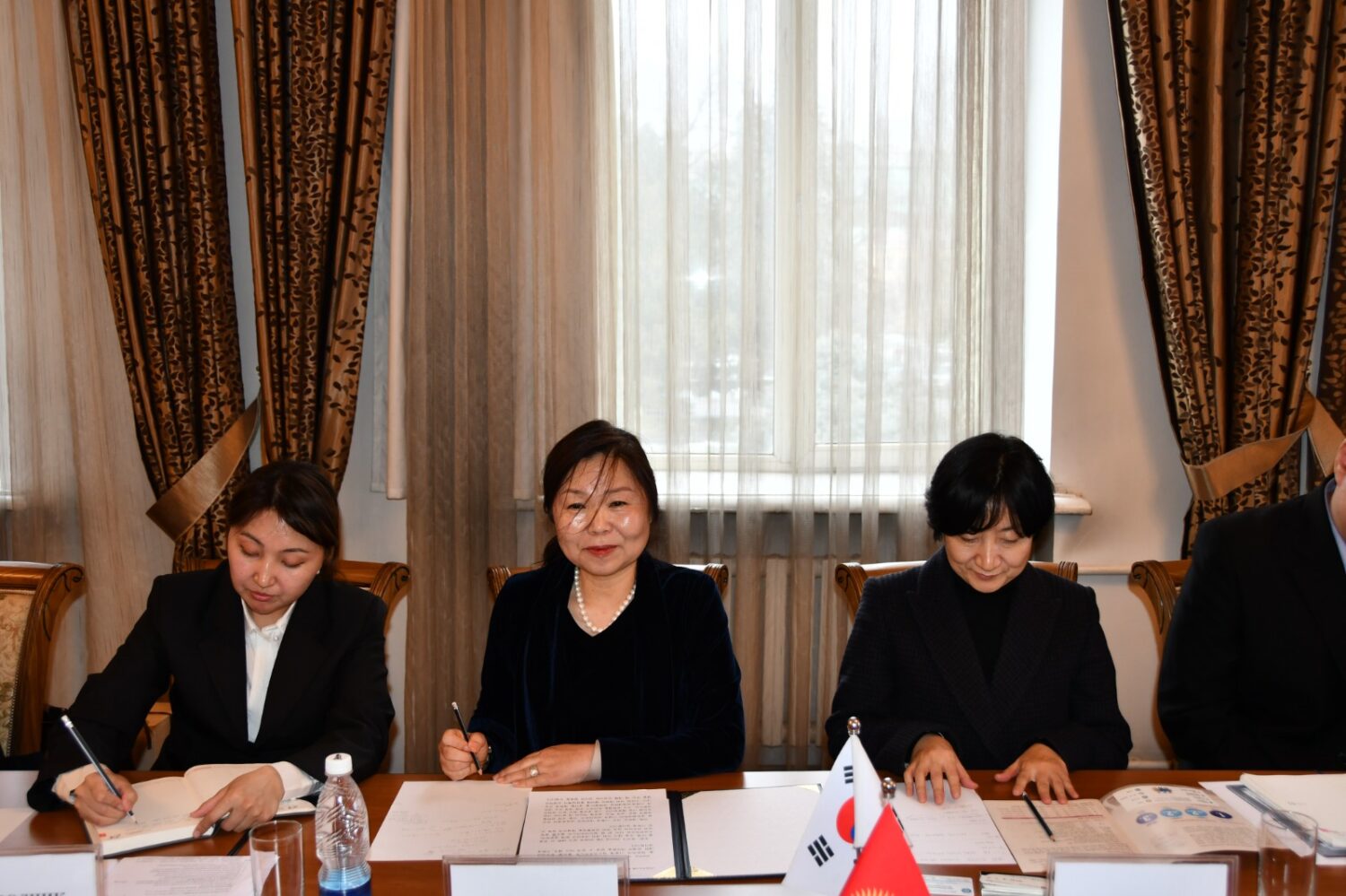 НАМЕРЕНЫ РАЗВИВАТЬ СОТРУДНИЧЕСТВО