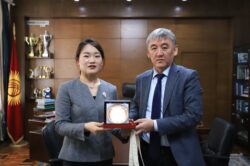 ОШМУДА РОБОТОТЕХНИКА ОКУТУУ ЖАНА ЛАБОРАТОРИЯ БОРБОРУ АЧЫЛАТ