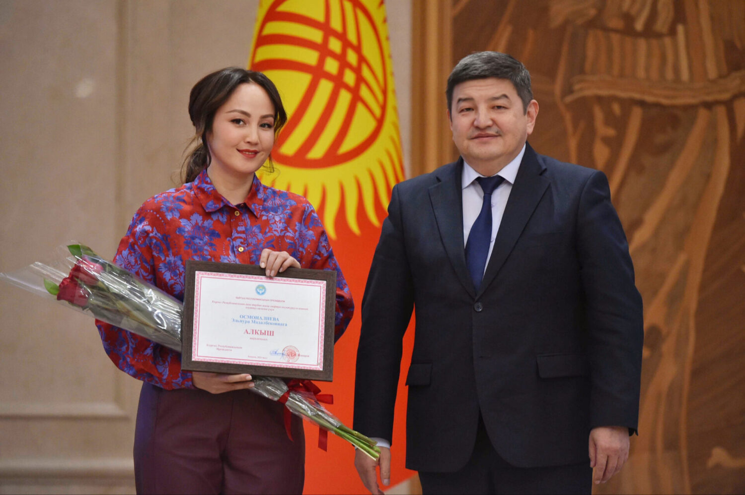 “БИЛИМКАНА” МЕНЕН БЕШ ТАРМАКТА ТААНЫЛГАН ЭЛНУРА ОСМОНАЛИЕВА