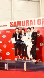 МАЙРАМБЕК КОЙЧУБАЕВ КУЛАТУУ БОЮНЧА КЫРГЫЗСТАНДЫН ЧЕМПИОНУ