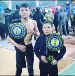 МАЙРАМБЕК КОЙЧУБАЕВ КУЛАТУУ БОЮНЧА КЫРГЫЗСТАНДЫН ЧЕМПИОНУ