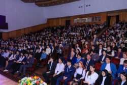 БИЛИМ ОЛИМПИНЕ ИНТЕЛЛЕКТУАЛДАР ЧЫКТЫ