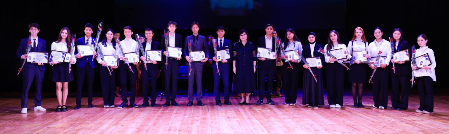 БИЛИМ ОЛИМПИНЕ ИНТЕЛЛЕКТУАЛДАР ЧЫКТЫ