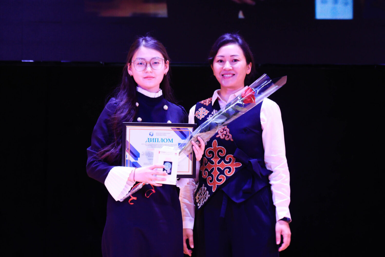 БИЛИМ ОЛИМПИНЕ ИНТЕЛЛЕКТУАЛДАР ЧЫКТЫ