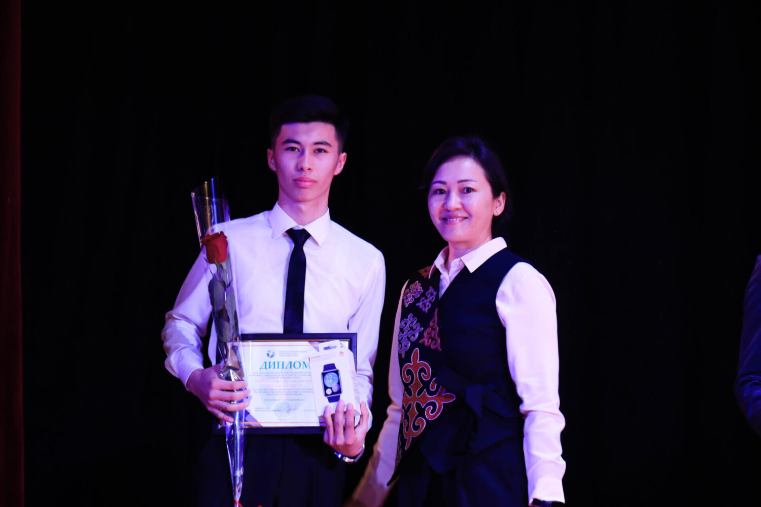 БИЛИМ ОЛИМПИНЕ ИНТЕЛЛЕКТУАЛДАР ЧЫКТЫ