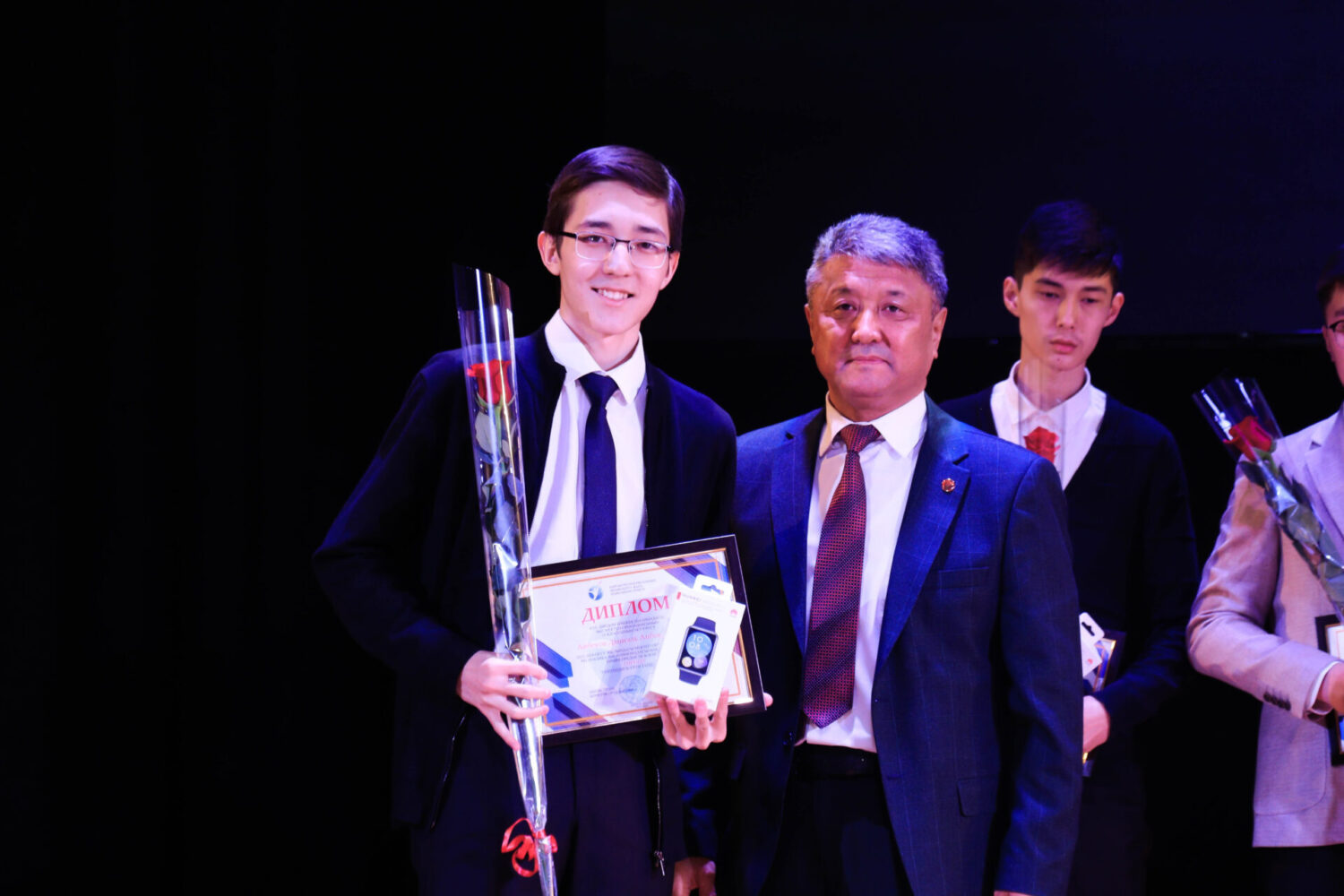 БИЛИМ ОЛИМПИНЕ ИНТЕЛЛЕКТУАЛДАР ЧЫКТЫ