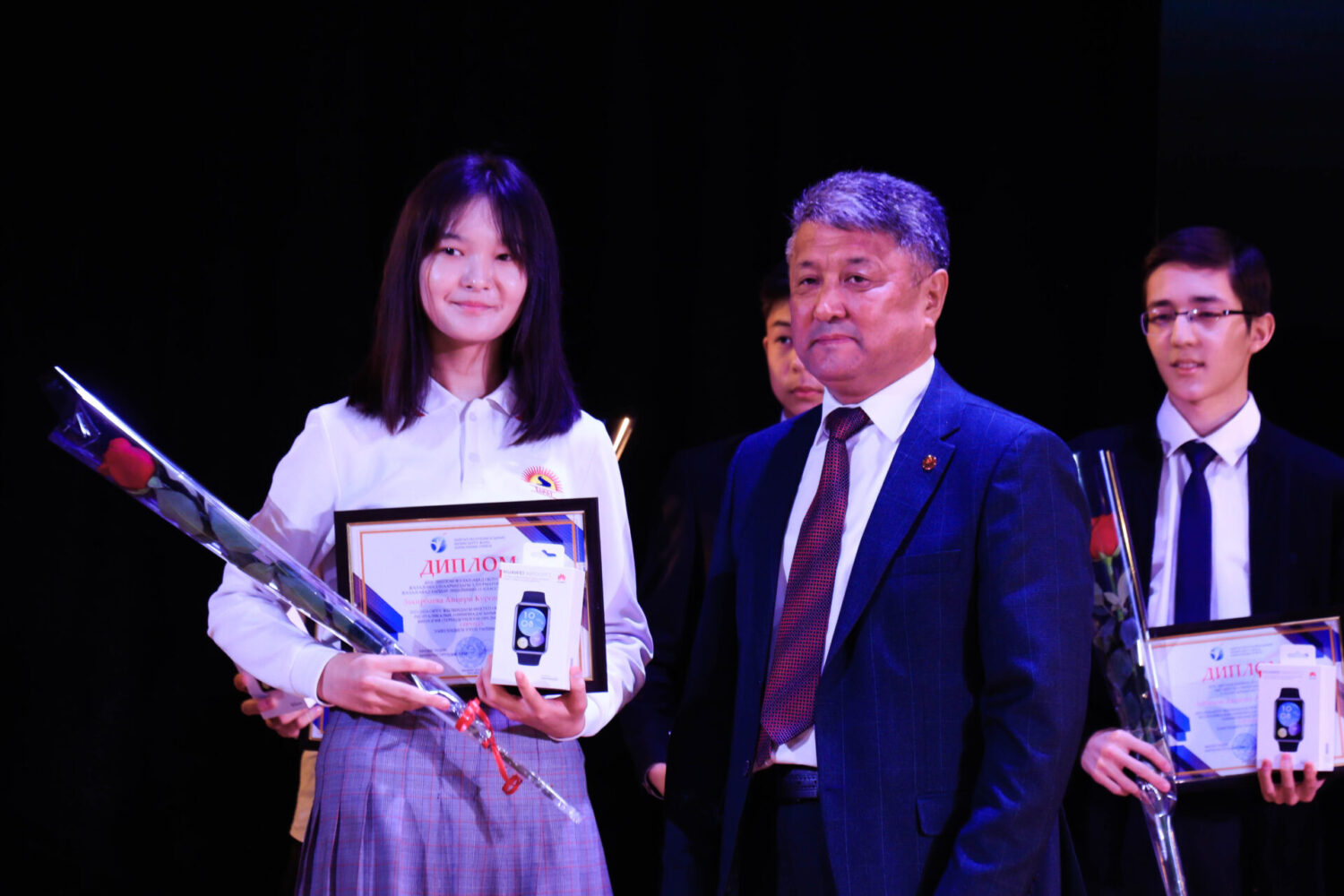 БИЛИМ ОЛИМПИНЕ ИНТЕЛЛЕКТУАЛДАР ЧЫКТЫ