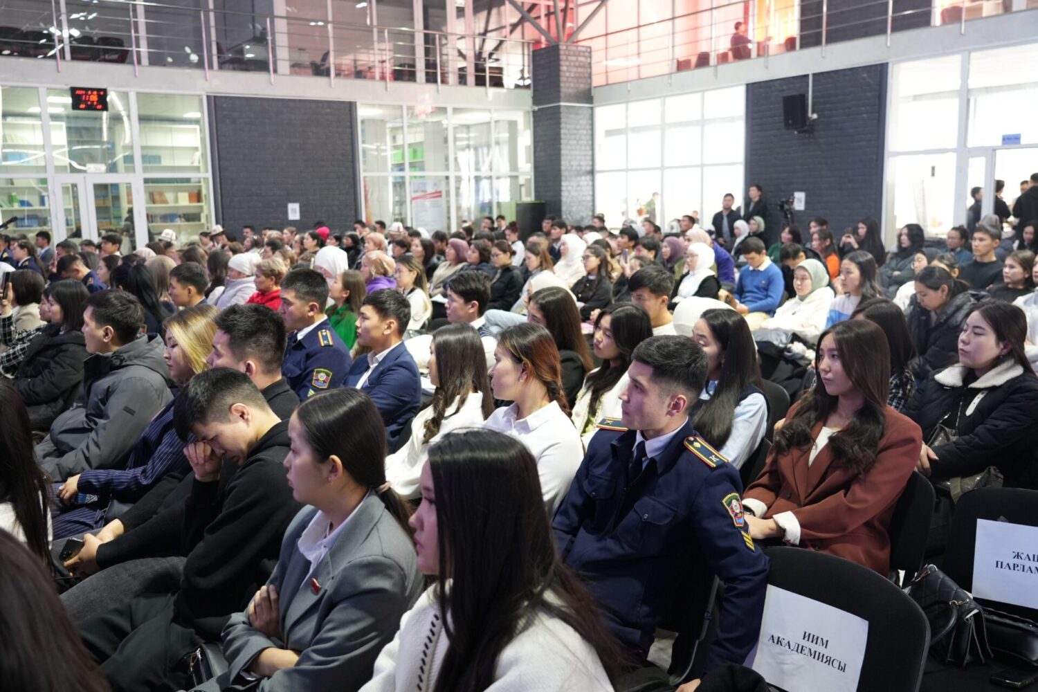 “Заманбап кыргыз тили 2.0”: бизнес кыргыз тилин тандады