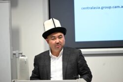 НУРЛАНБЕК ШАКИЕВ КЕМБРИДЖДЕ