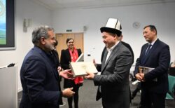 НУРЛАНБЕК ШАКИЕВ КЕМБРИДЖДЕ