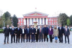 ИМАНАЛЫ АЙДАРБЕКОВДУН 140 ЖЫЛДЫГЫНА АРНАЛДЫ