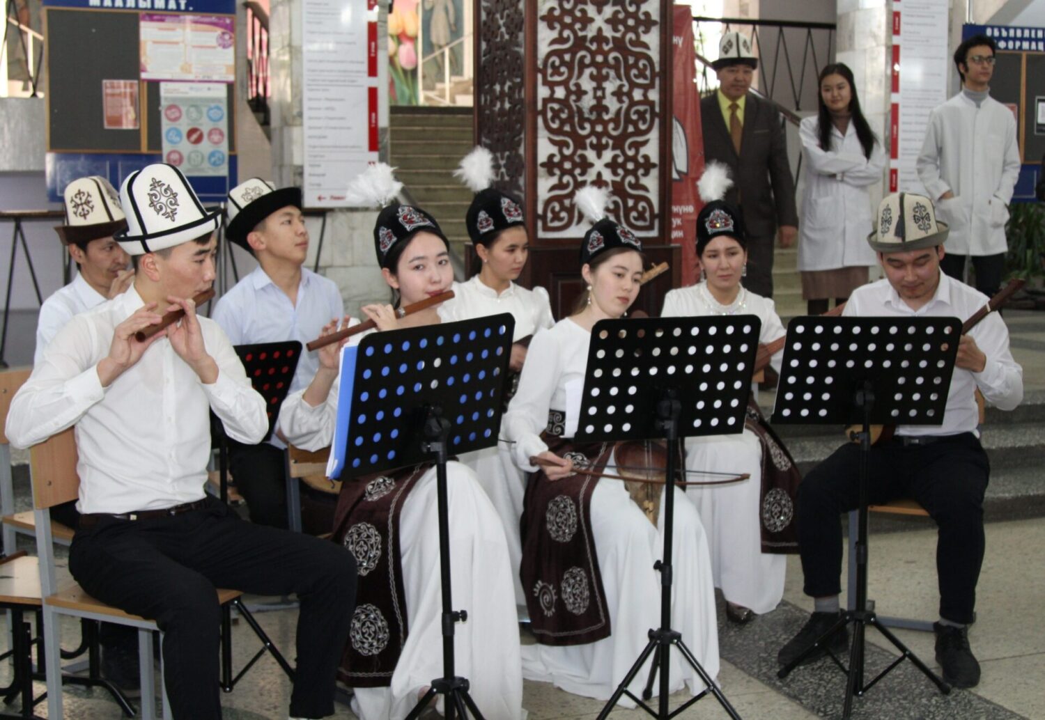 ЧЕТ ЭЛДИКТЕРДИ КЫРГЫЗЧА СҮЙЛӨТКӨН МЕДАКАДЕМИЯ