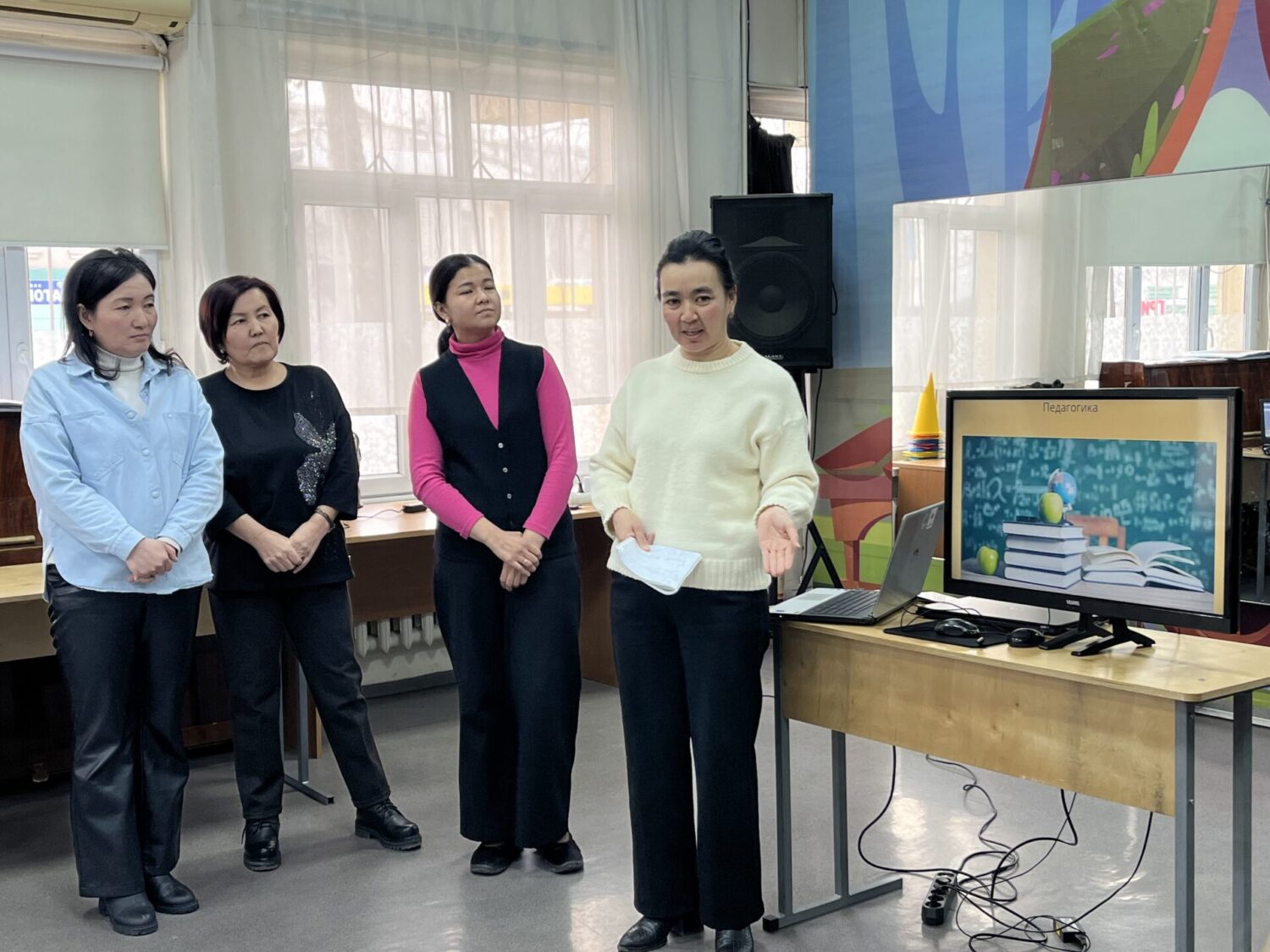 АНГЛИС ТИЛЧИЛЕР КВАЛИФИКАЦИЯСЫН ЖОГОРУЛАТТЫ