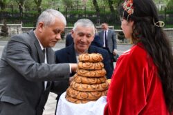 АКАДЕМИК МУХАММАДЖАН МАМАСАИДОВДУН 75 ЖЫЛДЫГЫНА АРНАЛДЫ