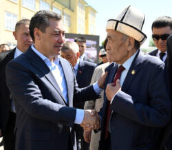 ПРЕЗИДЕНТ САДЫР ЖАПАРОВ: Ар бир курулган мектеп— өлкөбүздүн өнүгүүсүнө кошулган салым