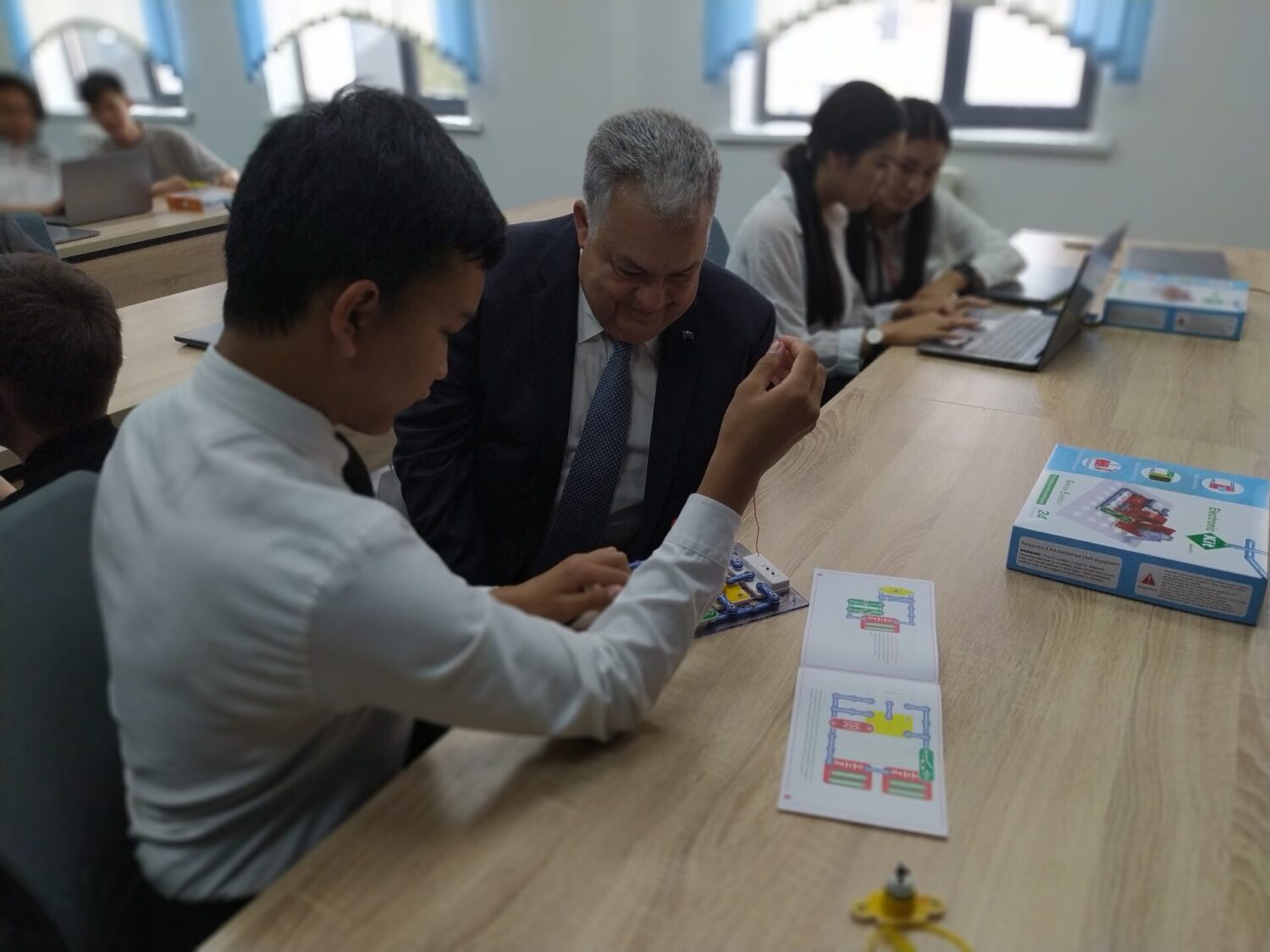 STEAM БОРБОРУ АЧЫЛДЫ