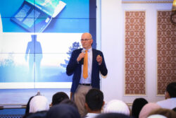 АР БИР ӨЛКӨДӨ БИЛИМ БЕРҮҮ СУВЕРЕНИТЕТИ БОЛУШУ КЕРЕК