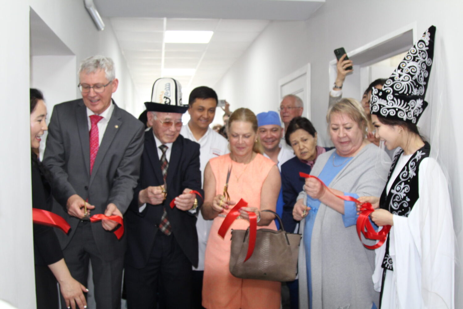 В ЦЕНТРЕ КГМА ОТКРЫЛОСЬ ОТДЕЛЕНИЕ ГАСТРОЭНТЕРОЛОГИИ И ЭНДОСКОПИИ