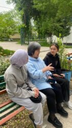 Сузак: ОшМУнун психологдору көмөк көрсөтүүдө