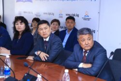 Мугалимдин чеберчилиги: замандан артта калбайлы