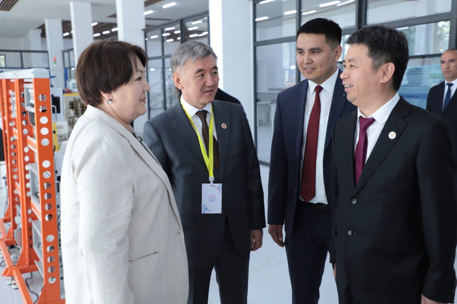 Акылбек Жапаров: «ОшМУ — биздин өлкөнүн сыймыгы»