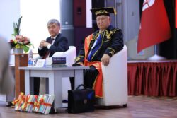 Профессор Абдыкерим Муратов ОшМУнун ардактуу профессору