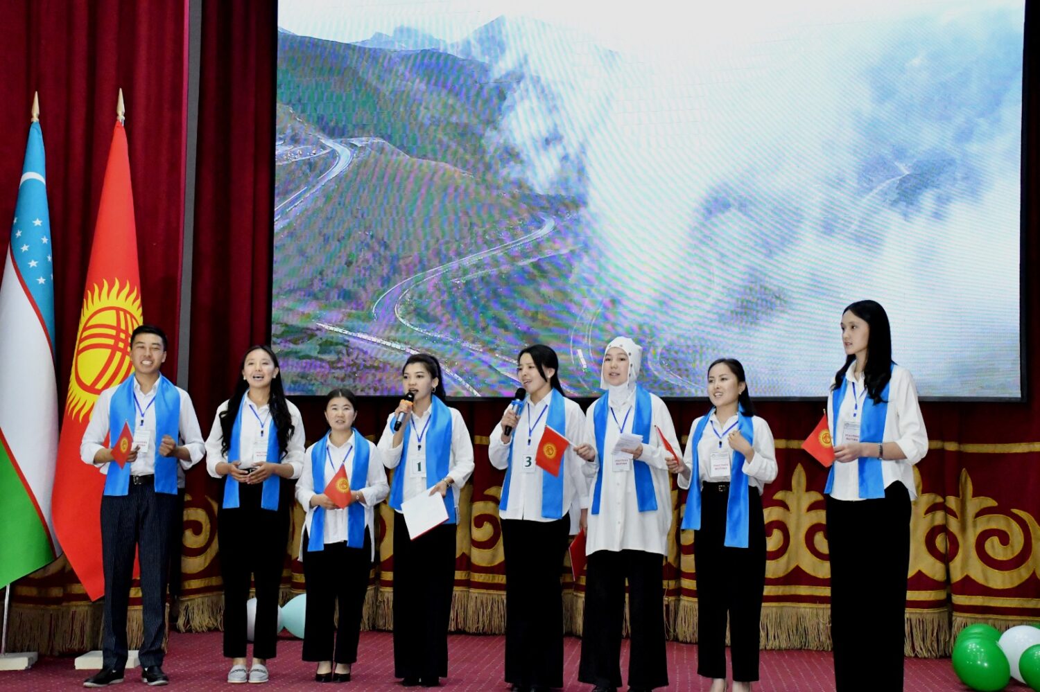 ЭЛ АРАЛЫК ЖАШТАР ФОРУМУ