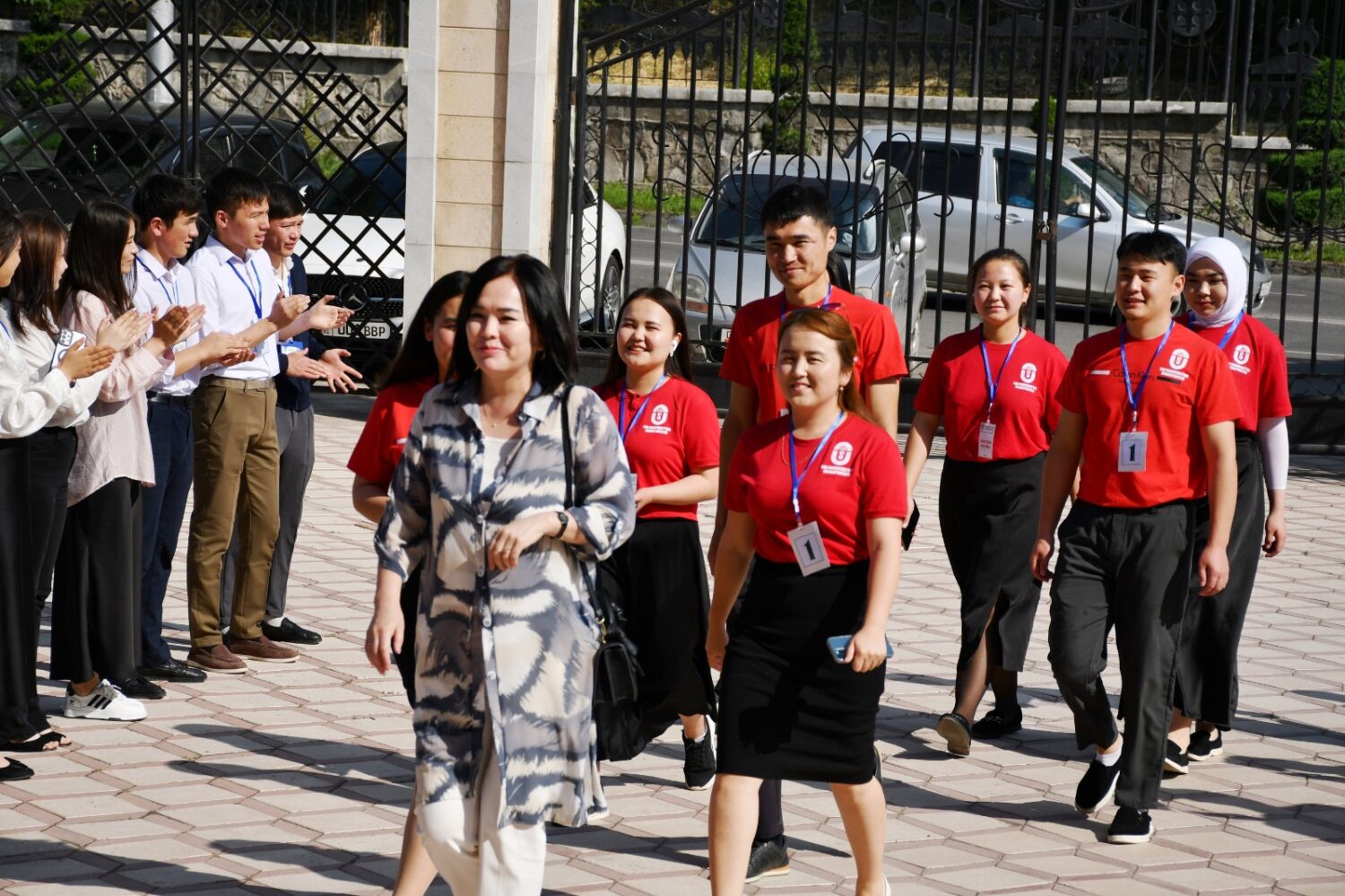 ЭЛ АРАЛЫК ЖАШТАР ФОРУМУ