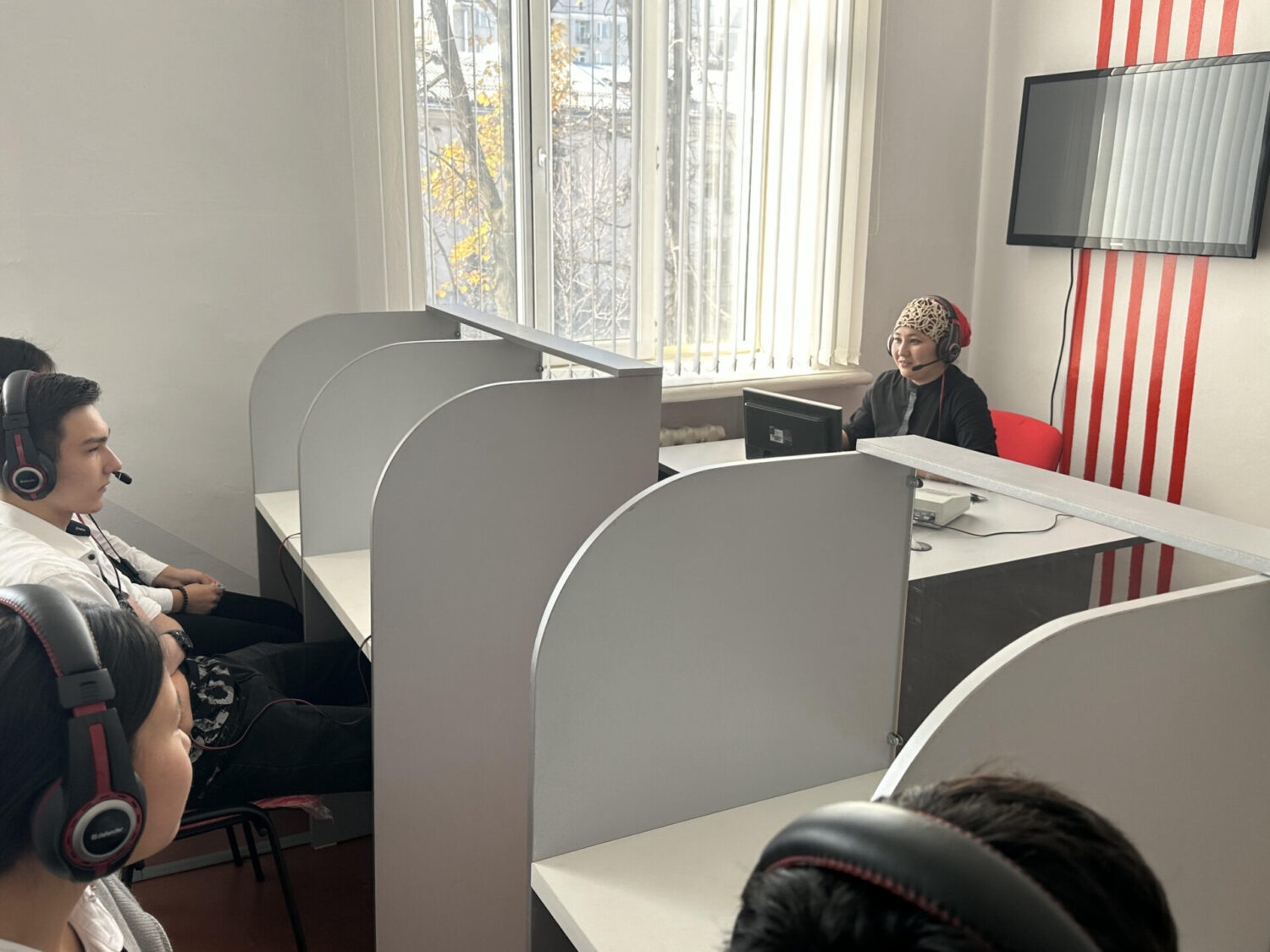 ПОЛИТЕХНИЧЕСКИЙ КОЛЛЕДЖ  Международного университета Кыргызской Республики