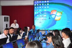 СТУДЕНТТИК ОЛИМПИАДАНЫН ЖЕҢҮҮЧҮЛӨРҮ ЖАНА ОКУТУУЧУЛАР СЫЙЛАНДЫ