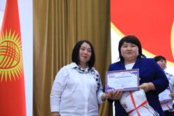 ОшМУнун мыктылары сыйланды