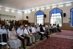 АЛА КАЧУУ – АРСЫЗДАРДЫН ИШИ