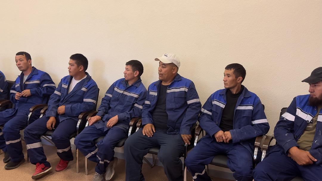 11 АДАМ ТИЕШЕЛҮҮ СЕРТИФИКАТКА ЭЭ БОЛОТ