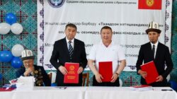 КНУ поддерживает школы