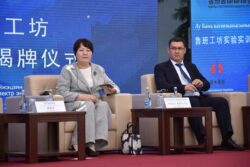 Визит делегации Чжэцзянской провинции КНР и открытие умных классов «Мастерской Лу бань» в КГТУ им. И.Раззакова