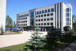 МинКаб Төрагасы КММАнын борборунун ачылышына катышты