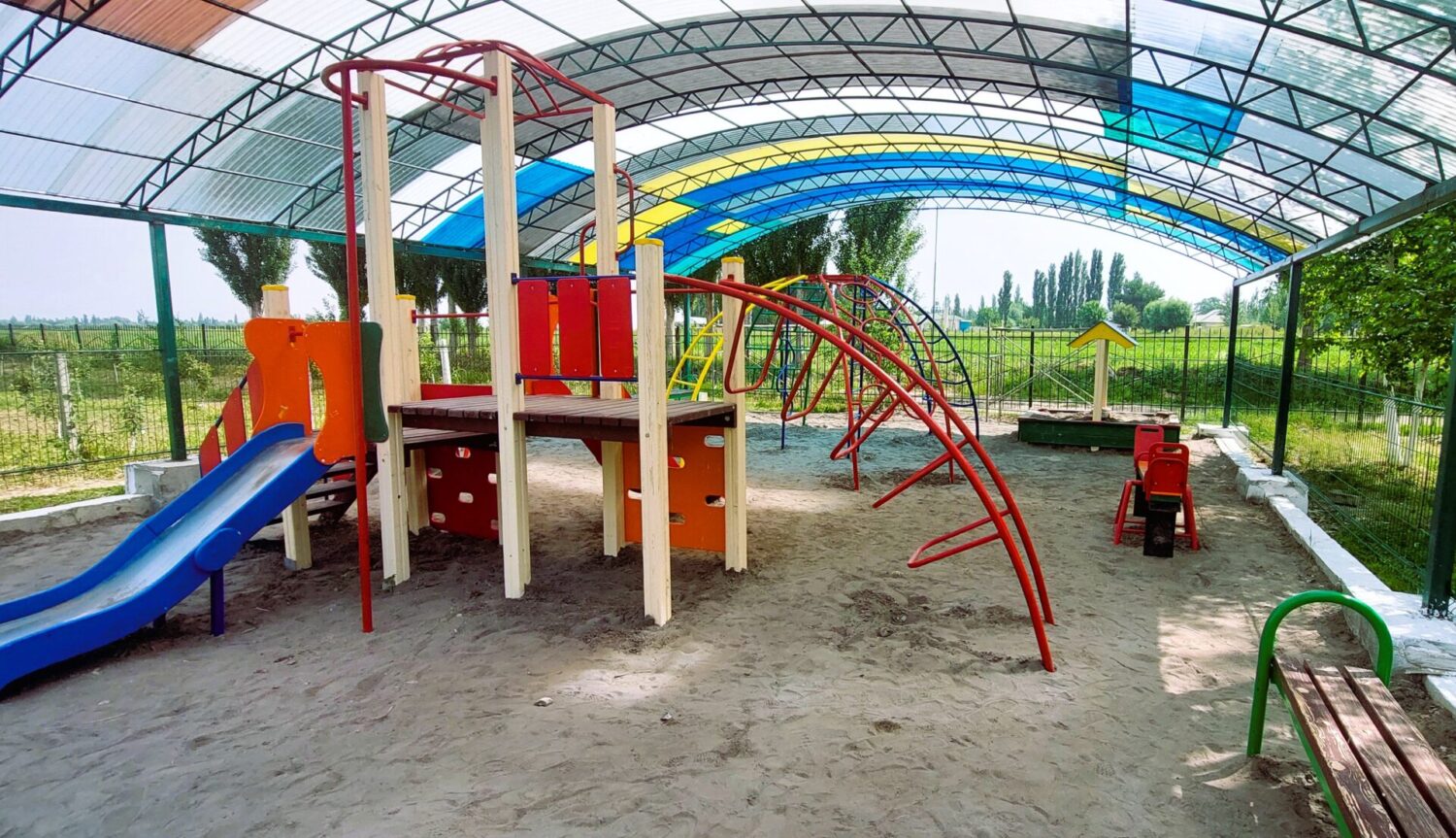 274 КЫСКА МӨӨНӨТТҮҮ БАЛА БАКЧА ЖАҢЫРТЫЛДЫ