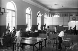 ИНЖЕНЕРДИК-ТЕХНИКАЛЫК БИЛИМ БЕРҮҮНҮН ФЛАГМАНЫ 70 ЖАШТА