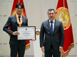 Президент олимпиаданын жеңүүчүлөрүн куттуктады