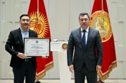 Президент олимпиаданын жеңүүчүлөрүн куттуктады