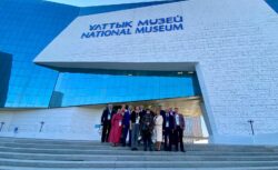 КӨЧМӨНДӨР МУРАСЫ ОКУМУШТУУЛАРДЫН КӨЗҮ МЕНЕН