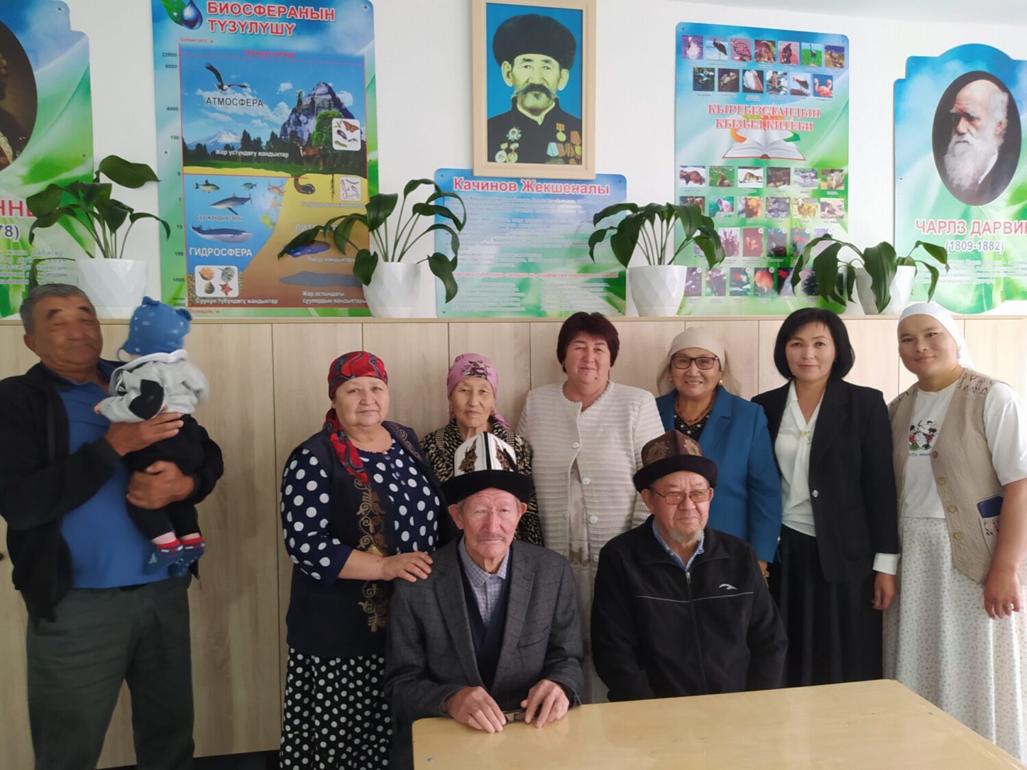 САДОВОЕ АЙЫЛЫНДАГЫ САЛТАНАТ