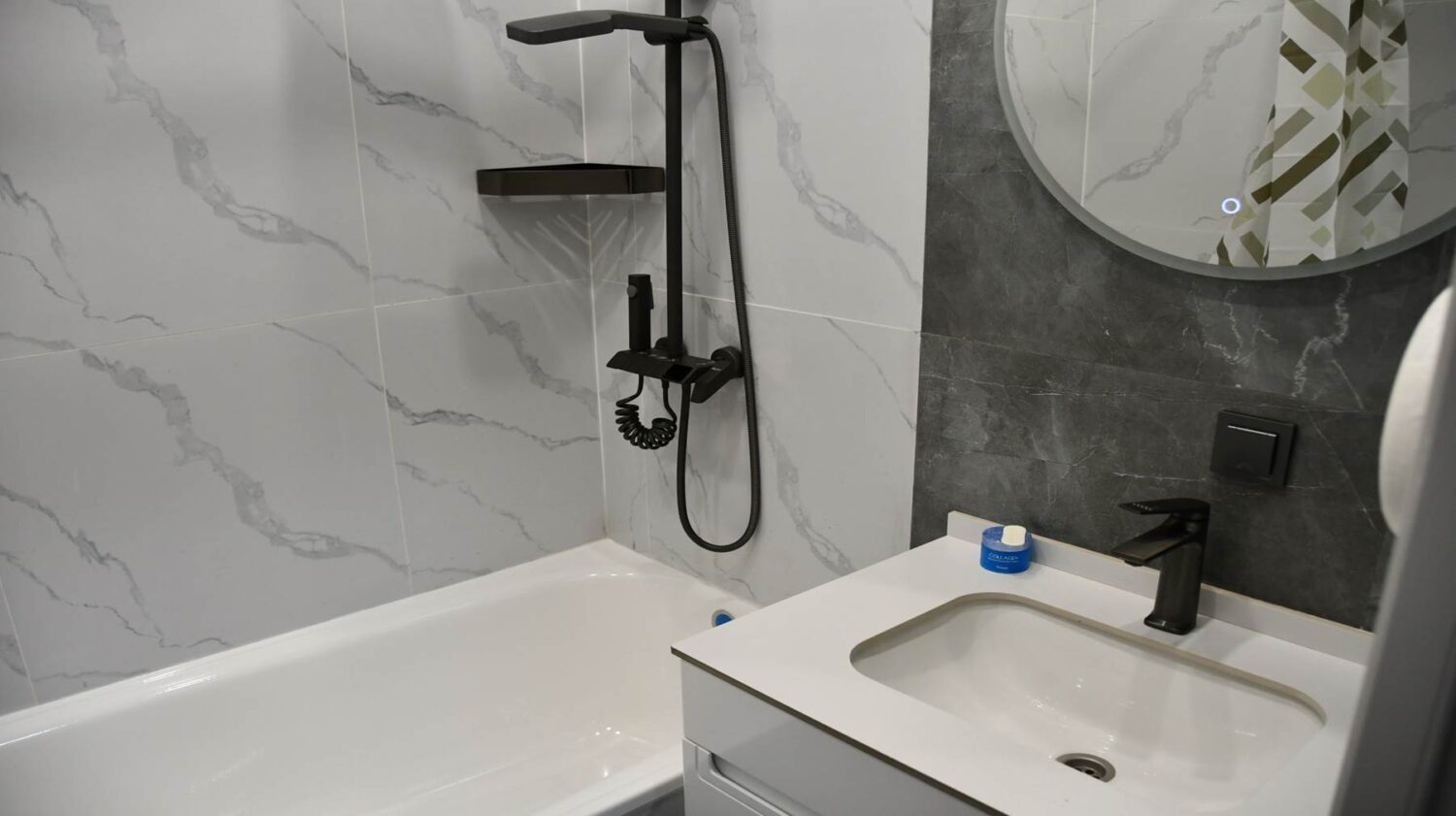 Кыргыз улуттук университетинин каражаты эки эсе өсүп, лидер сапка чыкты