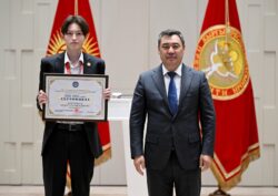 Президент олимпиаданын жеңүүчүлөрүн куттуктады