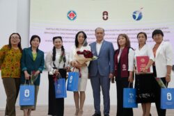 ОшМУнун окутуучусу алдыда