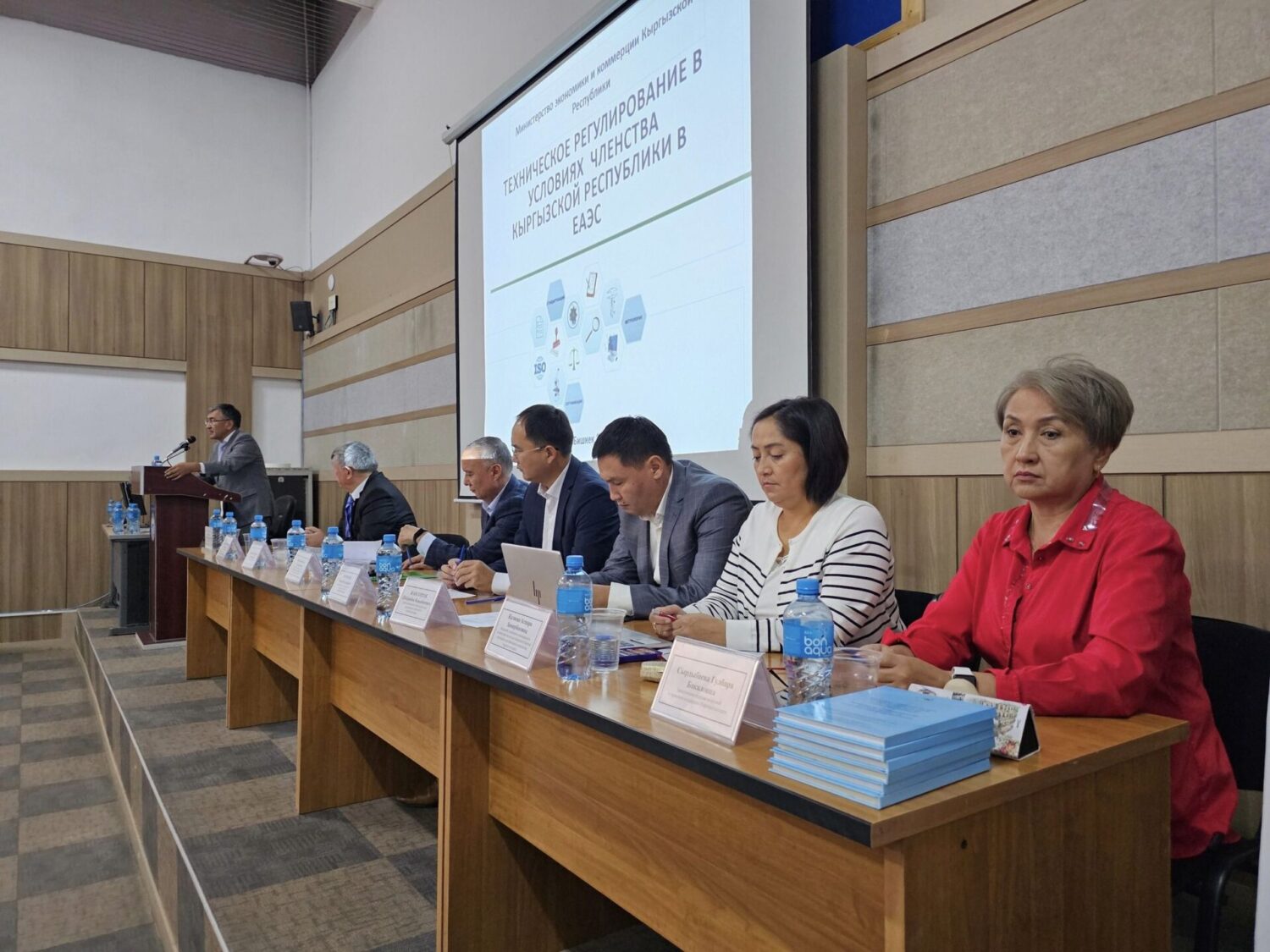 КМТУда тегерек стол өттү